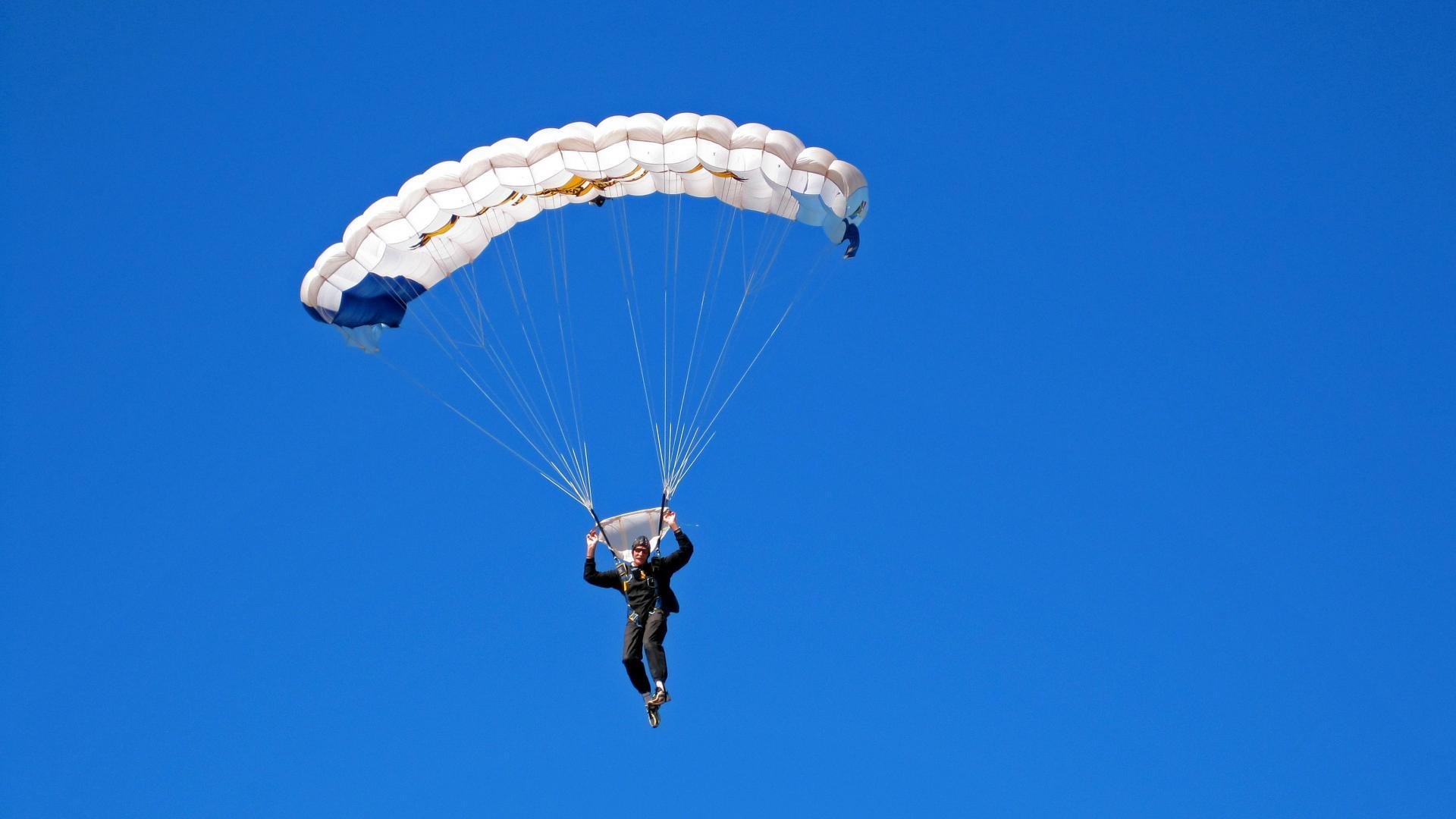 拉沃尔杯力克联合杯，兹维列夫如何以统治级表现定义网坛新时代